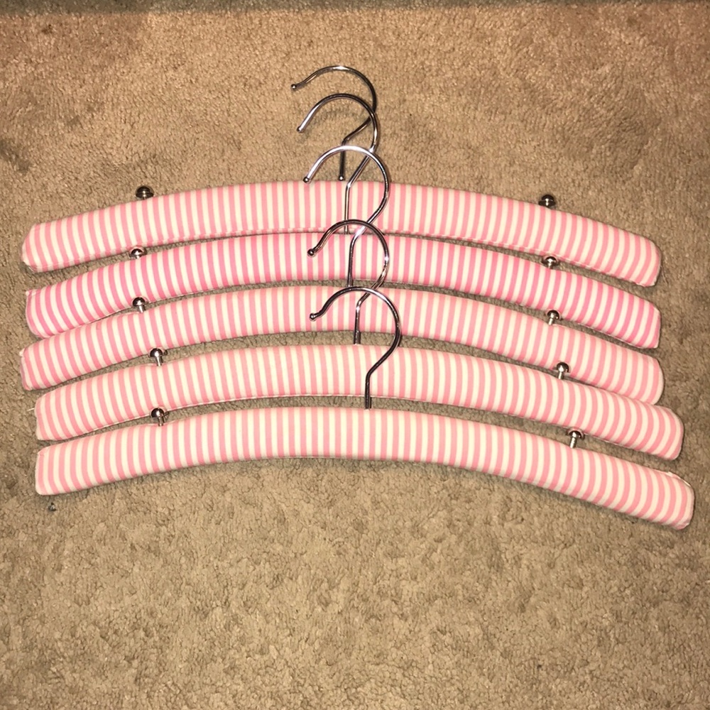 Victoria’s Secret Hanger